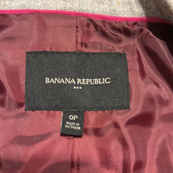 Banana Republic Blazer - Picture 3 of 6